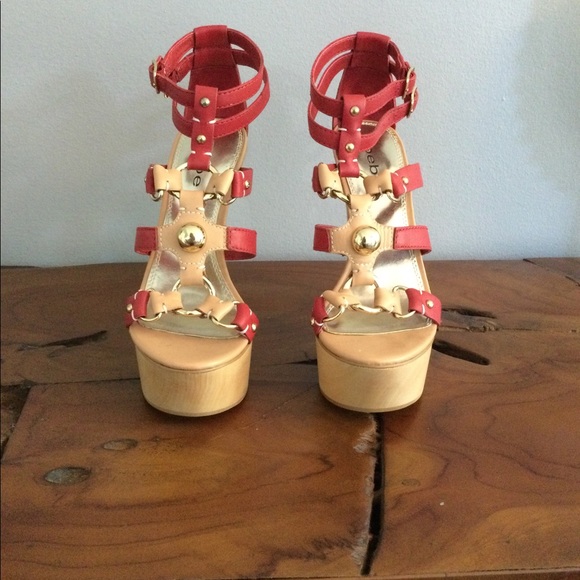 NEW Bebe Marcelle Red Stiletto Sandals - Picture 4 of 8